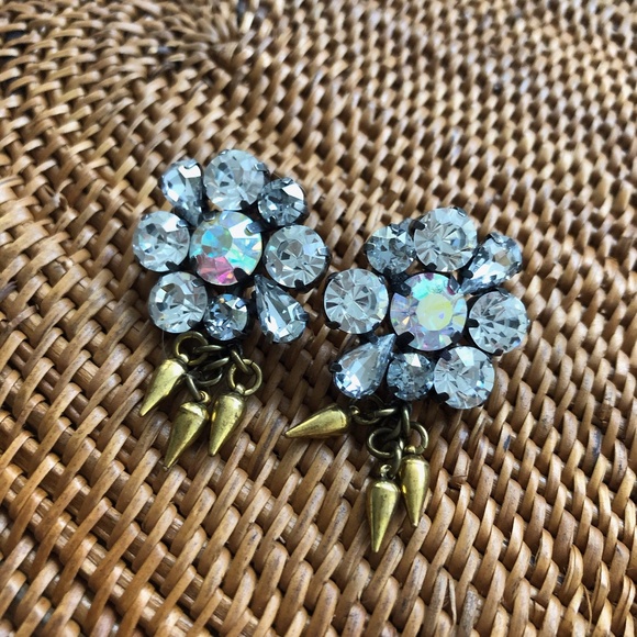 Lulu Frost - earrings - Picture 3 of 3